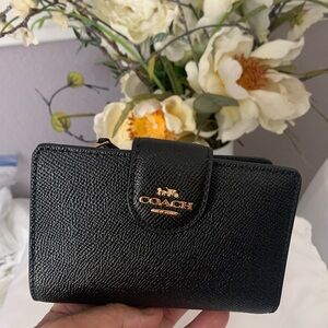 Coach Black Textured Leather Wallet
